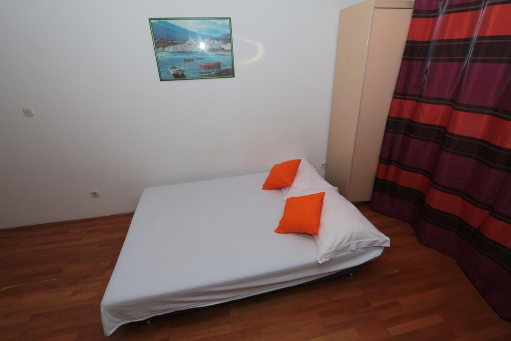 Central Beach Apartment Makarska Quarto foto